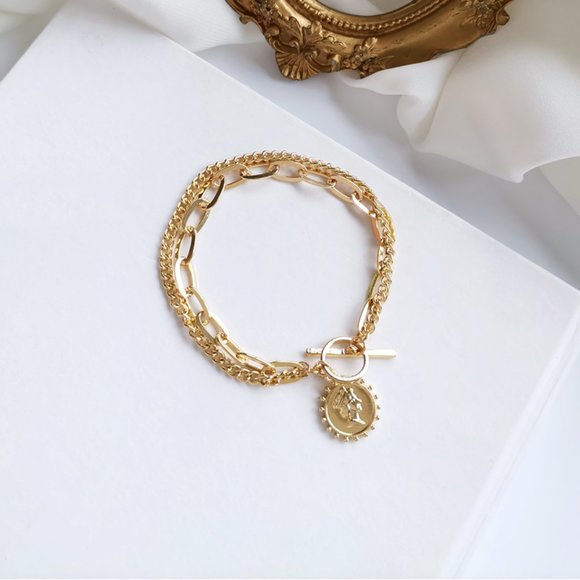 Art Portrait Coin Golden Chain Bracelets - Picture 5 of 9